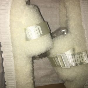 ALL WHITE UGG Slippers